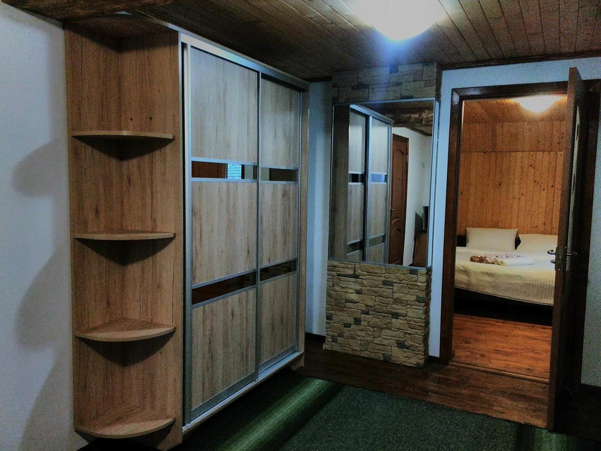 Cottage Palitra Yablunytsia Dış mekan fotoğraf